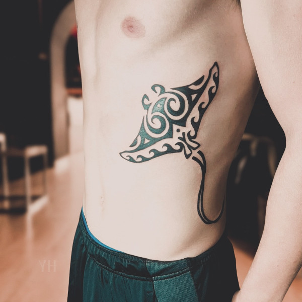 Guest - manta tattoo